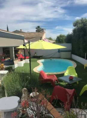 Superbe villa climatisee 4 chambres piscine 5 min plages